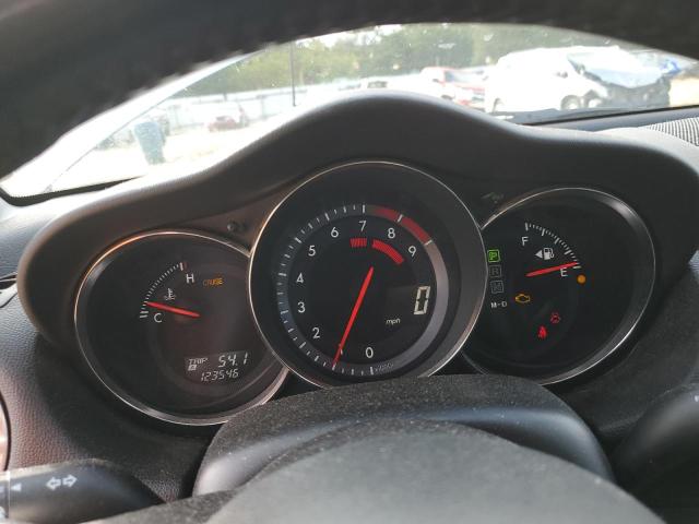 JM1FE1CP9A0404362 - 2010 MAZDA RX8 银色 照片 9