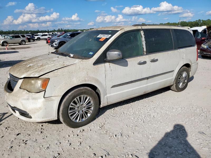 2013 CHRYSLER TOWN & COU TOURING L, 