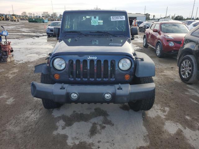 1C4AJWAG5DL623912 - 2013 JEEP WRANGLER SPORT BLUE photo 5