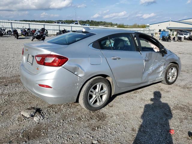 1G1BE5SMXJ7211280 - 2018 CHEVROLET CRUZE LT ვერცხლისფერი ფოტო 3