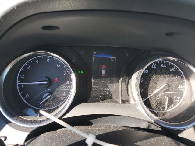 JTNB11HK3J3064126 - 2018 TOYOTA CAMRY L თეთრი ფოტო 9