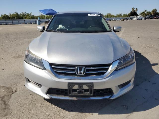 1HGCR2F3XDA051104 - 2013 HONDA ACCORD LX Күміс фото 5