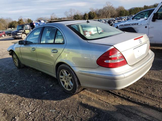 WDBUF65J03A136145 - 2003 MERCEDES-BENZ E 320 SILVER photo 2