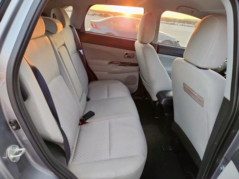 JA4AP3AU3HZ026578 - 2017 MITSUBISHI OUTLANDER ES ნაცრისფერი ფოტო 11