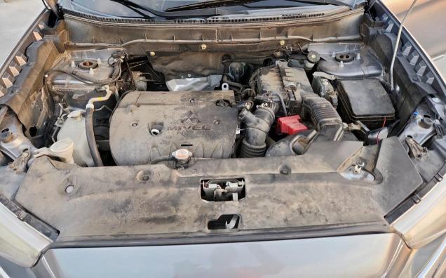 JA4AP3AU3HZ026578 - 2017 MITSUBISHI OUTLANDER ES ნაცრისფერი ფოტო 12