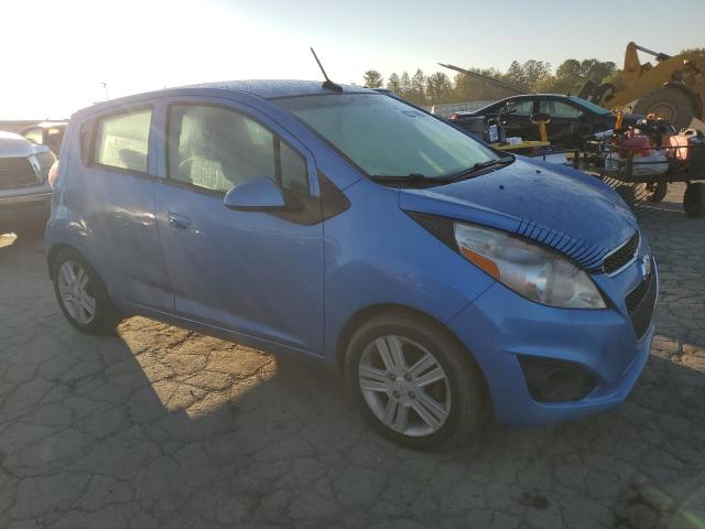 KL8CB6S97EC523116 - 2014 CHEVROLET SPARK LS Blau Foto 4