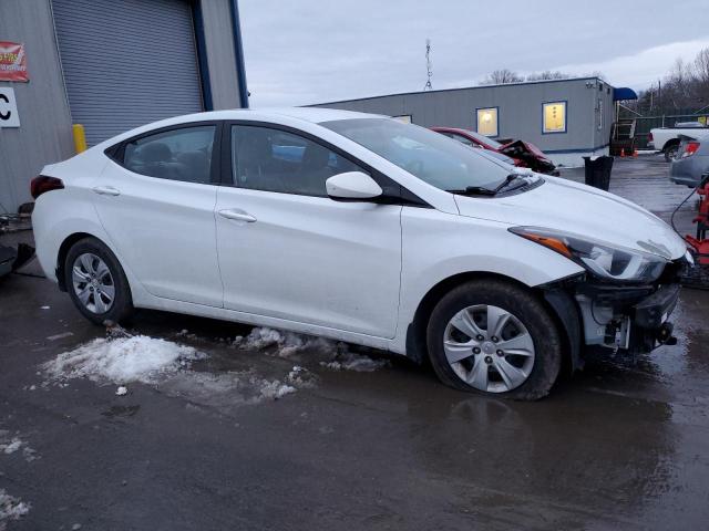 5NPDH4AE1GH794371 - 2016 HYUNDAI ELANTRA SE WHITE photo 4