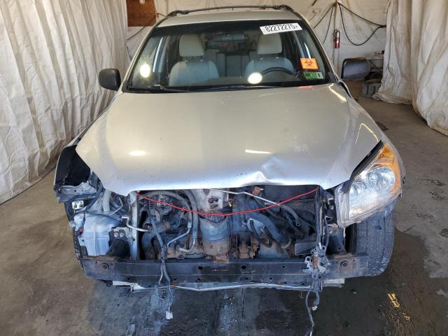 2T3BF4DV3BW131670 - 2011 TOYOTA RAV4 SILVER photo 5