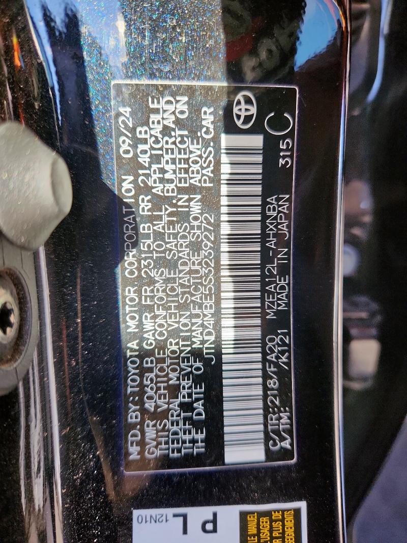 JTND4MBE5S3239272 - 2025 TOYOTA COROLLA SE BLACK photo 12