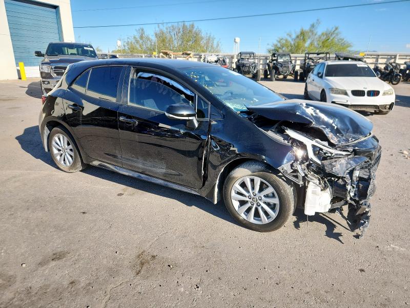 JTND4MBE5S3239272 - 2025 TOYOTA COROLLA SE BLACK photo 4