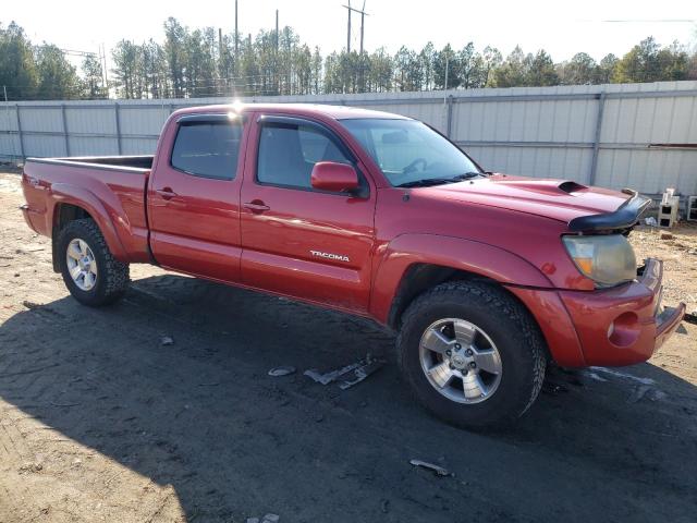 3TMMU4FN8BM031626 - 2011 TOYOTA TACOMA DOUBLE CAB LONG BED RED photo 4