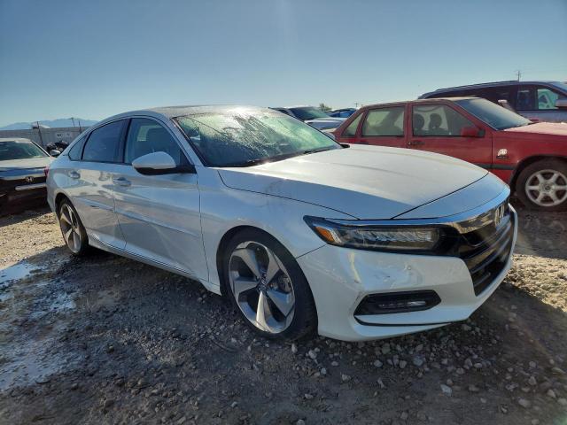 1HGCV1F99JA089199 - 2018 HONDA ACCORD TOURING თეთრი ფოტო 4