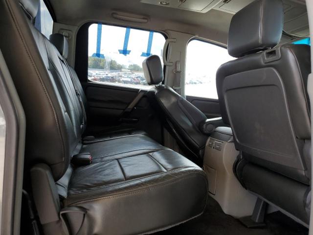 1N6AA07A24N524160 - 2004 NISSAN TITAN XE Графитовый фото 10