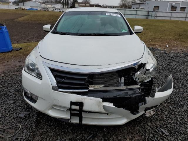 1N4AL3AP0DN436547 - 2013 NISSAN ALTIMA 2.5 WHITE photo 5