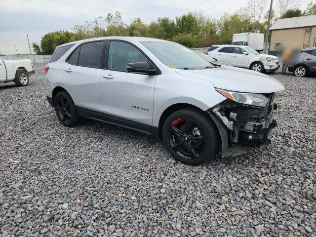 2GNAXLEX6K6195756 - 2019 CHEVROLET EQUINOX LT Srebrny zdjęcie 4