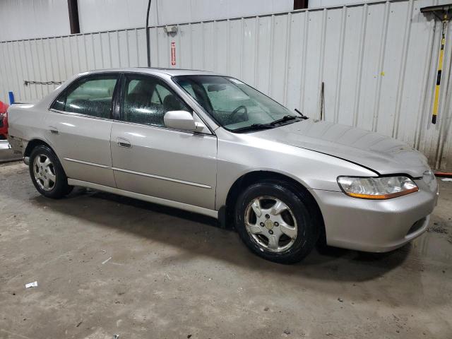 1HGCG6674XA159903 - 1999 HONDA ACCORD EX BEIGE photo 4