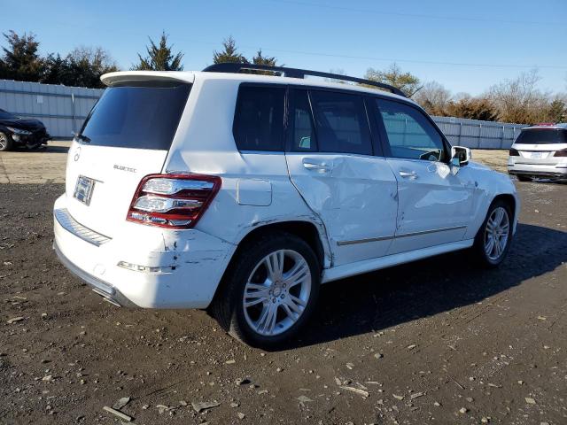 WDCGG0EB8FG433824 - 2015 MERCEDES-BENZ GLK 250 BLUETEC WHITE photo 3