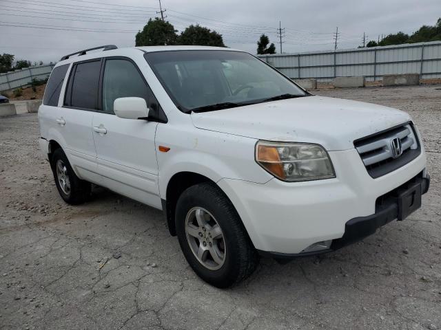 2HKYF18556H555917 - 2006 HONDA PILOT EX WHITE photo 4