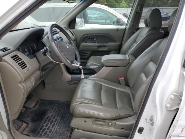 2HKYF18556H555917 - 2006 HONDA PILOT EX WHITE photo 7