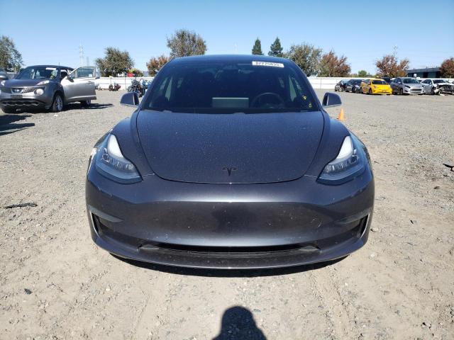 5YJ3E1EB5LF746674 - 2020 TESLA MODEL 3 ნაცრისფერი ფოტო 5