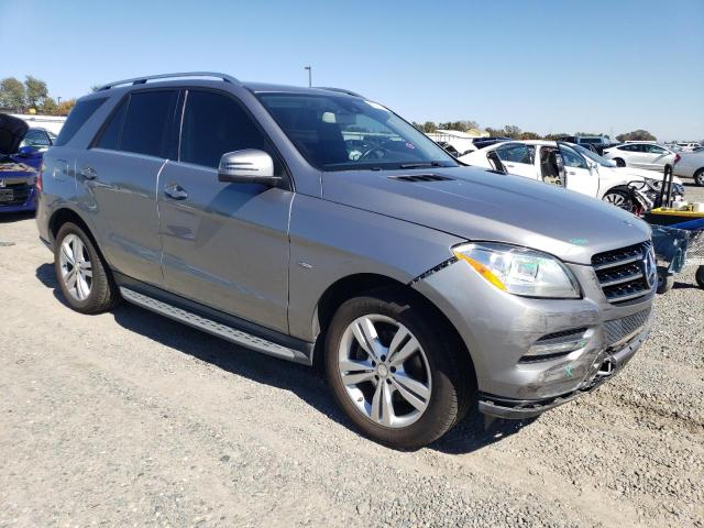 4JGDA5HB9CA041965 - 2012 MERCEDES-BENZ ML 350 4MATIC SILVER photo 4