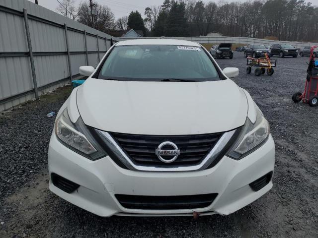 1N4AL3AP1HC112640 - 2017 NISSAN ALTIMA 2.5 WHITE photo 5