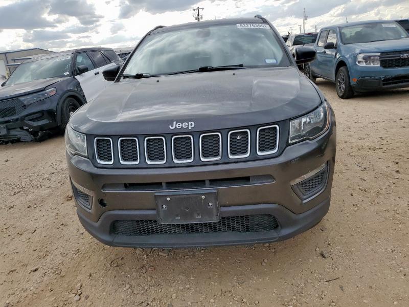 3C4NJCAB5JT223885 - 2018 JEEP COMPASS SPORT Серый фото 5