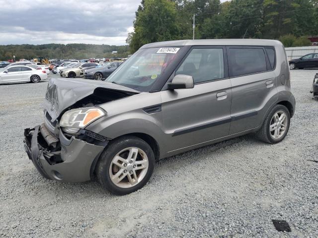 2010 KIA SOUL +, 