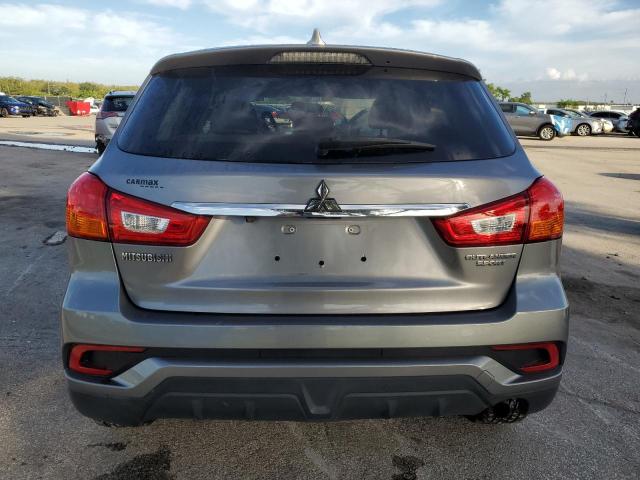 JA4AP3AU3JU019651 - 2018 MITSUBISHI OUTLANDER ES Gri fotoğraf 6