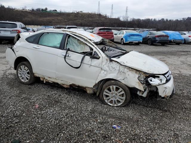 1FAHP3HN8AW106992 - 2010 FORD FOCUS SEL WHITE photo 4