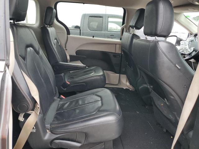 2C4RC1BG1KR596775 - 2019 CHRYSLER PACIFICA TOURING L GRAY photo 11