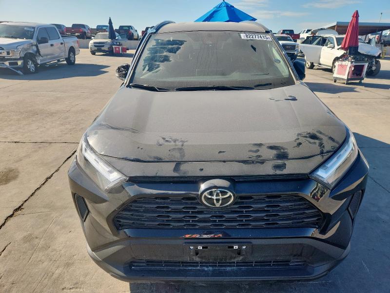 2T3P1RFV1RW489438 - 2024 TOYOTA RAV4 XLE BLACK photo 5
