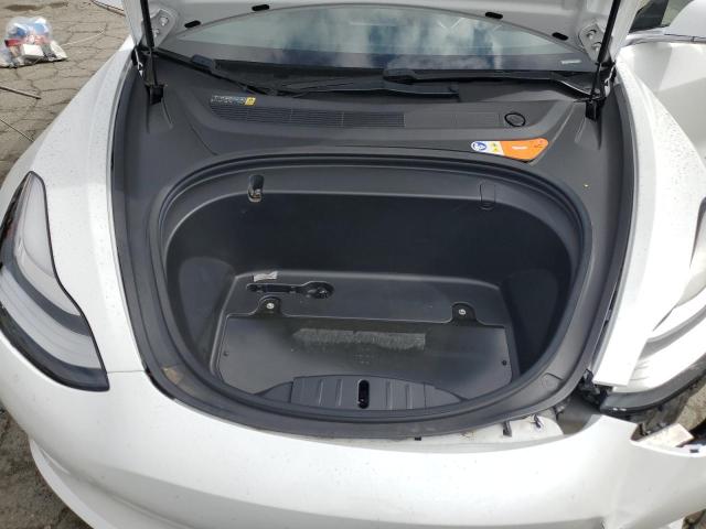 5YJ3E1EA1JF009119 - 2018 TESLA MODEL 3 თეთრი ფოტო 11