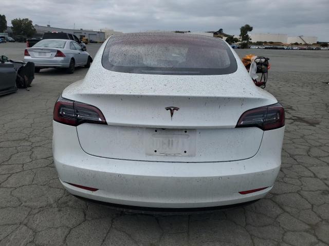 5YJ3E1EA1JF009119 - 2018 TESLA MODEL 3 თეთრი ფოტო 6