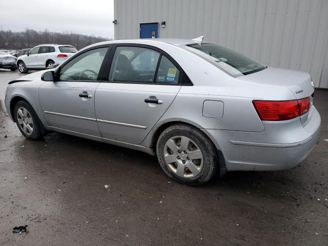 5NPET4AC8AH611170 - 2010 HYUNDAI SONATA GLS SILVER photo 2