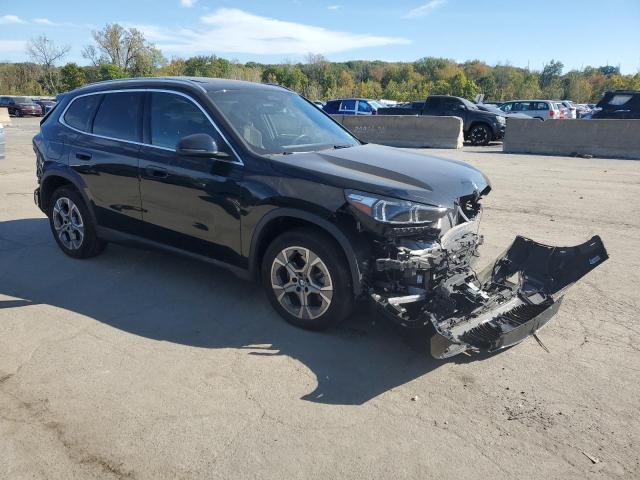 WBX73EF01P5Y08111 - 2023 BMW X1 XDRIVE28I BLACK photo 4