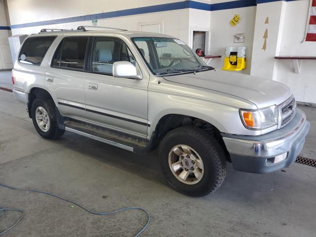 JT3GN86R3Y0177209 - 2000 TOYOTA 4RUNNER SR5 Gümüş fotoğraf 4