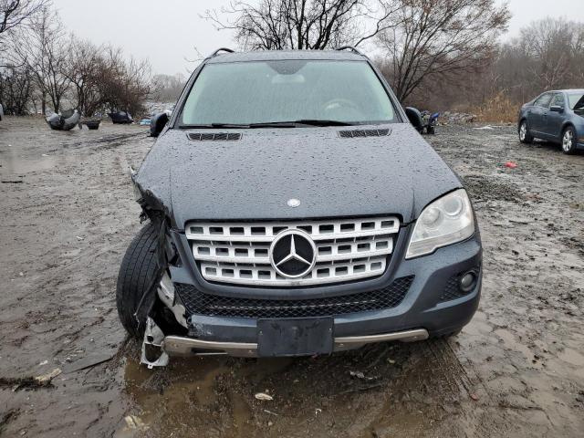 4JGBB8GB4BA703957 - 2011 MERCEDES-BENZ ML 350 4MATIC CHARCOAL photo 5