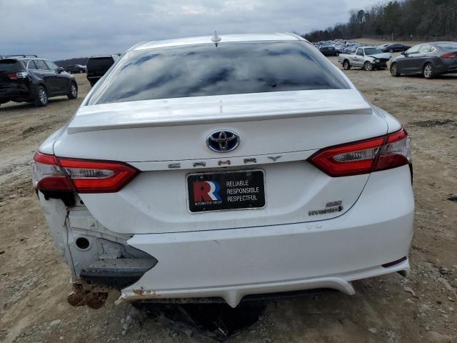 4T1G31AK8LU018301 - 2020 TOYOTA CAMRY SE WHITE photo 6