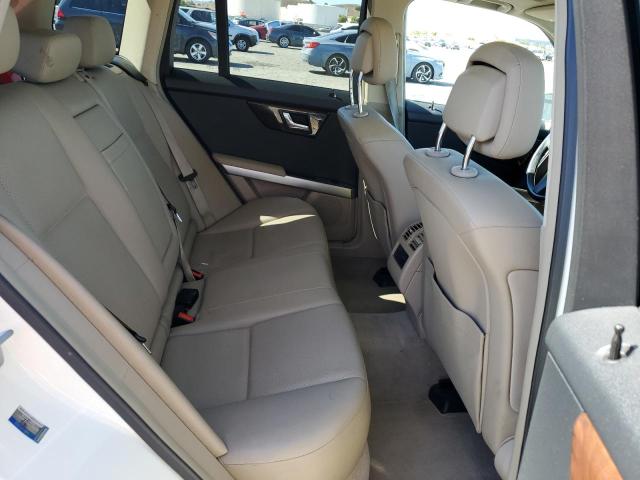 WDCGG5GB9AF479882 - 2010 MERCEDES-BENZ GLK 350 WHITE photo 10