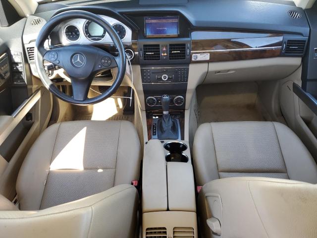 WDCGG5GB9AF479882 - 2010 MERCEDES-BENZ GLK 350 WHITE photo 8