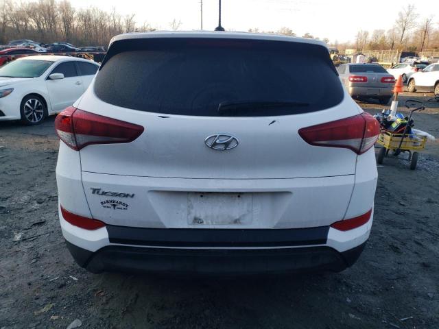 KM8J23A46HU570439 - 2017 HYUNDAI TUCSON SE WHITE photo 6