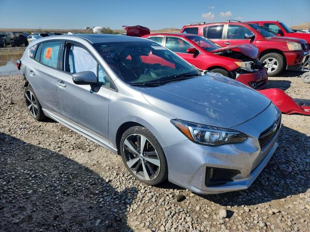4S3GTAL61H1728752 - 2017 SUBARU IMPREZA SPORT SILVER photo 4