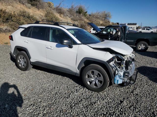 2T3F1RFVXMC155964 - 2021 TOYOTA RAV4 LE თეთრი ფოტო 4