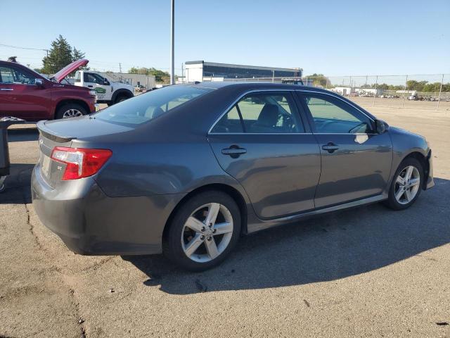 4T1BF1FK6CU069371 - 2012 TOYOTA CAMRY BASE GRAY photo 3