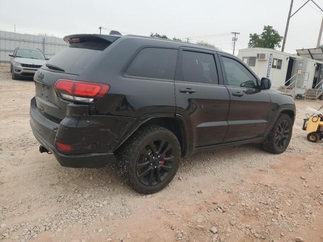 1C4RJFAG2HC753381 - 2017 JEEP GRAND CHER LAREDO BLACK photo 3