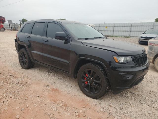 1C4RJFAG2HC753381 - 2017 JEEP GRAND CHER LAREDO BLACK photo 4