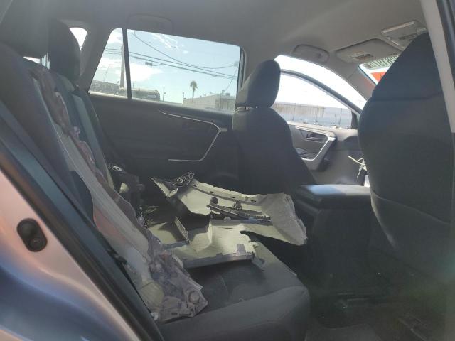 2T3H1RFV4LW075629 - 2020 TOYOTA RAV4 LE SILVER photo 11