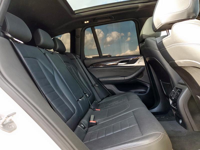 5UXTR7C52KLF31657 - 2019 BMW X3 SDRIVE30I WHITE photo 11