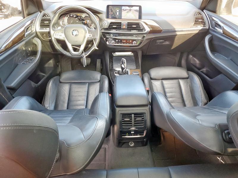 5UXTR7C52KLF31657 - 2019 BMW X3 SDRIVE30I WHITE photo 8